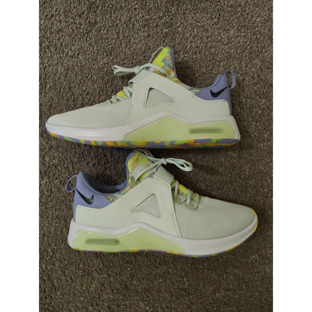 Women's Nike Air Max Bella TR 5